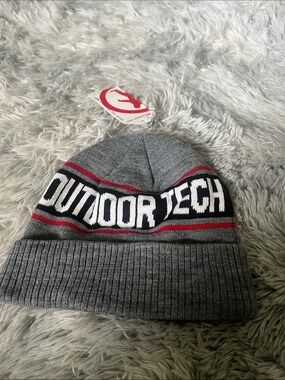 Gray Knit Beanie with Red Accent